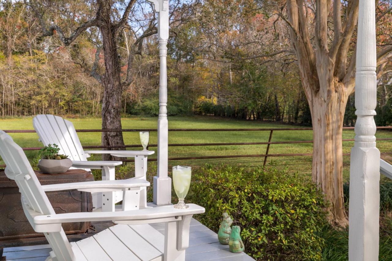 Maison D'Memoire Bed & Breakfast Cottages Rayne Dış mekan fotoğraf